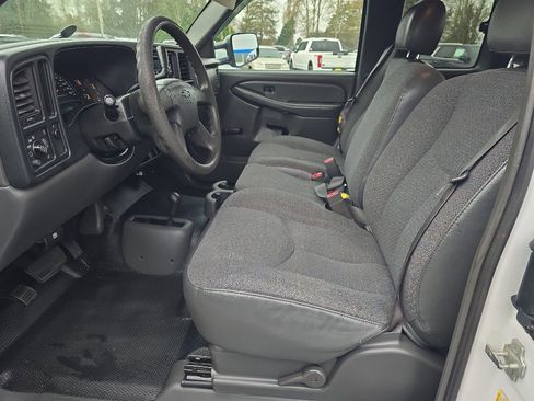 Used 2006 Chevrolet Silverado 2500 W/T image 14