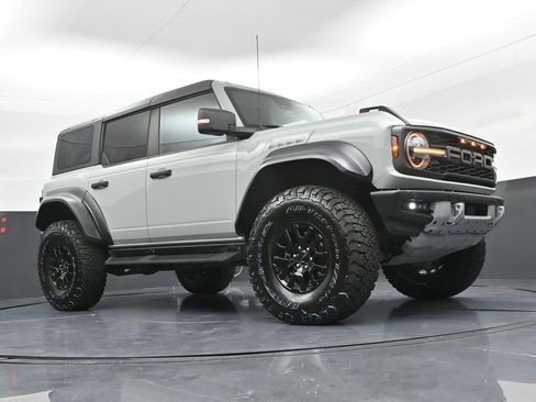 Used 2022 Ford Bronco Raptor image 29