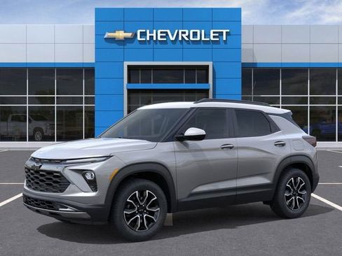New 2026 Chevrolet TrailBlazer ACTIV image 2