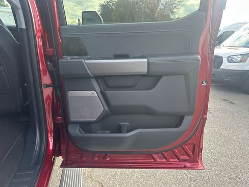 New 2025 Ford F250 Lariat w/ Lariat Ultimate Package image 38