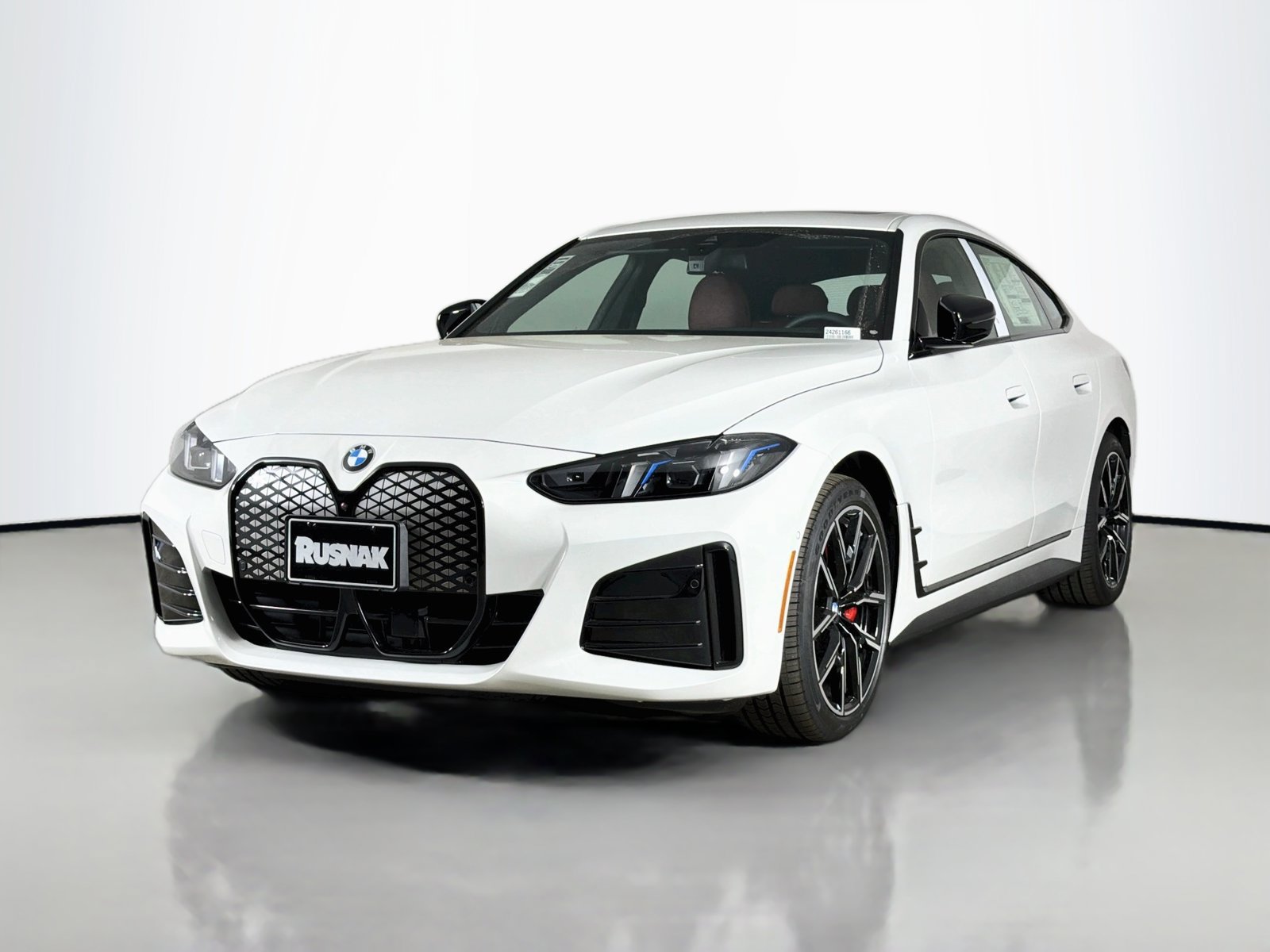 New 2026 BMW i4 eDrive40 w/ M Sport Package RWD image 3