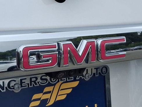 Used 2021 GMC Acadia Denali w/ Denali Ultimate Package AWD/4WD image 33