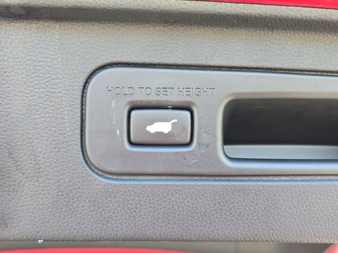 Used 2024 Honda Pilot Touring image 15