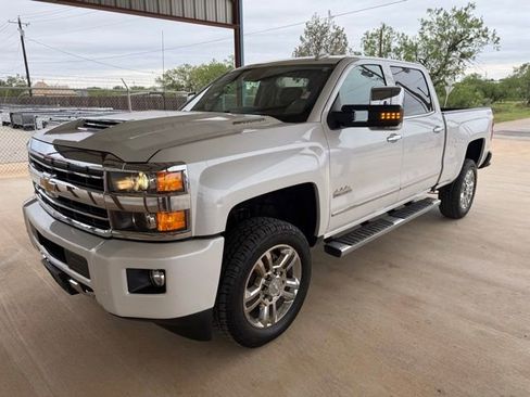 Used 2019 Chevrolet Silverado 2500 High Country w/ Duramax Plus Package AWD/4WD image 3