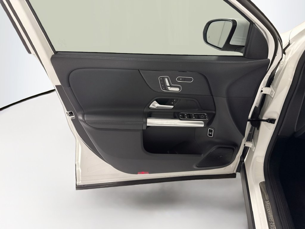 Certified 2026 Mercedes-Benz GLA 250 image 24