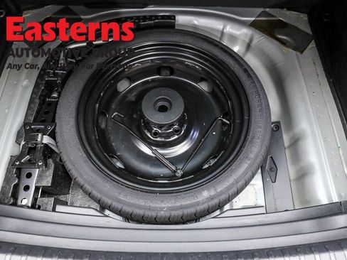 Used 2024 Volkswagen Taos S image 21