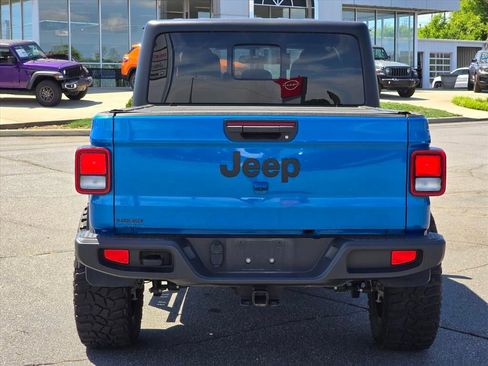 Used 2022 Jeep Gladiator Sport AWD/4WD image 25