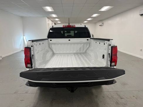 New 2026 Chevrolet Colorado Z71 AWD/4WD image 8