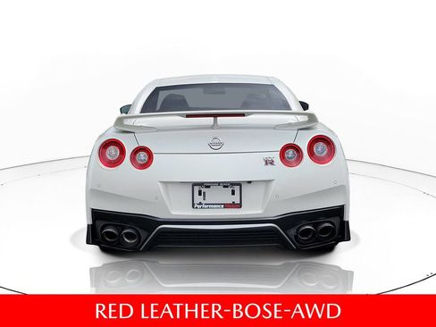 Used 2021 Nissan GT-R Premium AWD/4WD image 7