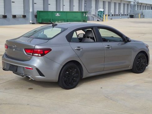 Used 2021 Kia Rio S FWD image 5