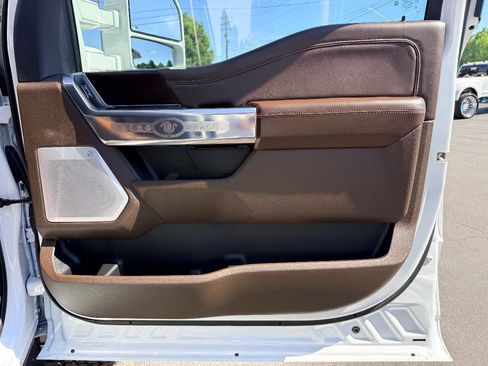 Used 2025 Ford F350 King Ranch AWD/4WD image 46