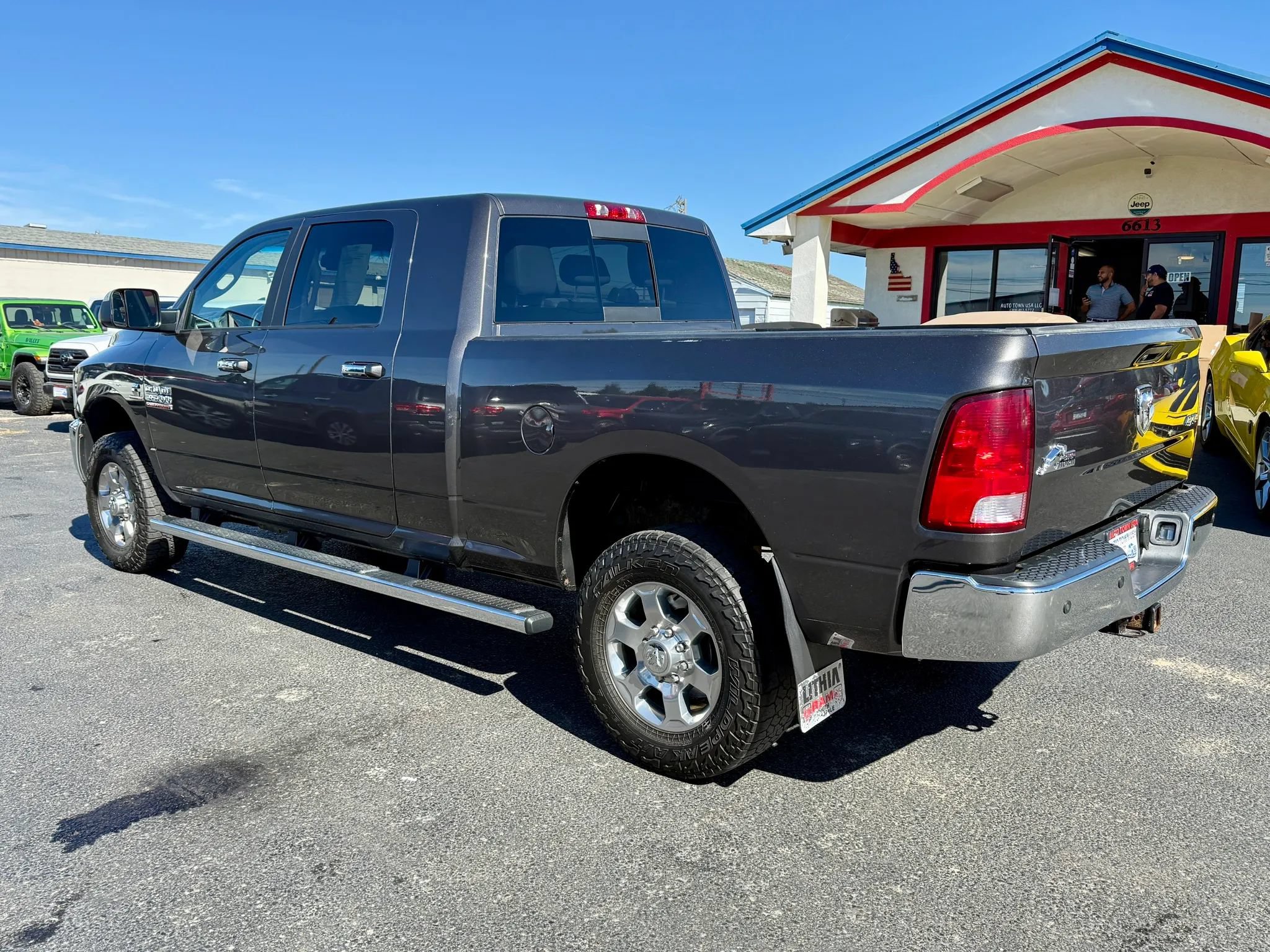 Used 2017 RAM 3500 Big Horn AWD/4WD image 3