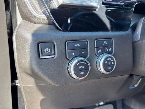Used 2025 GMC Sierra 1500 Elevation AWD/4WD image 22