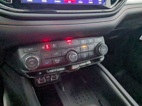 New 2026 Dodge Durango GT AWD/4WD image 18