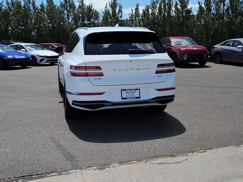 Used 2025 Genesis GV80 2.5T Standard AWD/4WD image 3