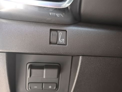 New 2026 GMC Canyon Elevation RWD image 25