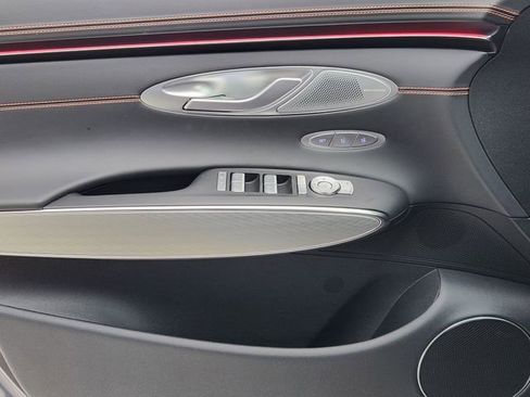 New 2026 Genesis GV70 2.5T Sport Prestige AWD/4WD image 18