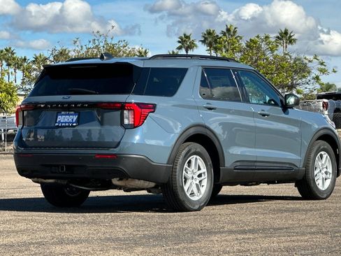 New 2026 Ford Explorer Active image 4