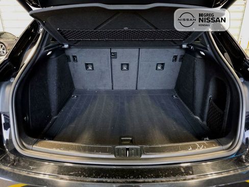 Used 2017 Porsche Macan Turbo image 13