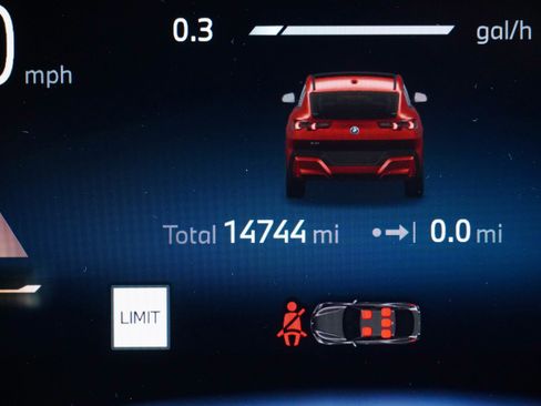 Certified 2025 BMW X2 xDrive28i image 19