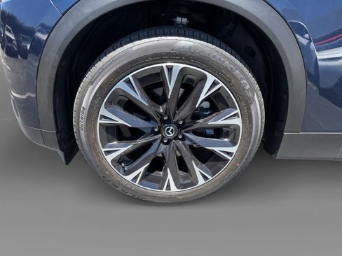 Certified 2024 MAZDA CX-90 Plug-In Hybrid w/ Premium Plus AWD/4WD image 9