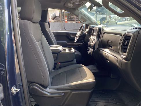 Used 2020 GMC Sierra 1500 Elevation w/ Elevation Value Package AWD/4WD image 18