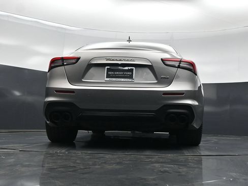 Used 2022 Maserati Ghibli GT RWD image 48