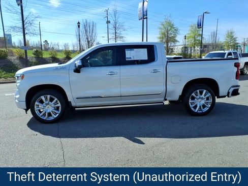 Certified 2024 Chevrolet Silverado 1500 High Country w/ High Country Premium Package image 35