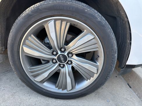 Used 2018 Lincoln Navigator Reserve w/ Cargo Package image 4