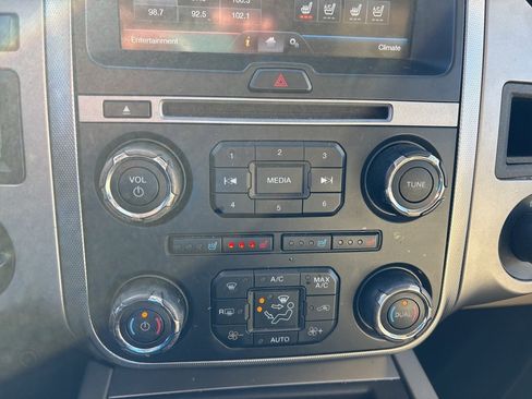 Used 2015 Ford Expedition EL XLT w/ Equipment Group 202A image 20