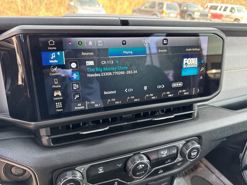 Certified 2024 Jeep Wrangler Sport image 21