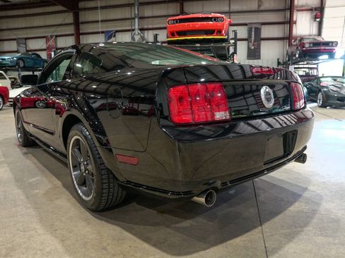 Used 2008 Ford Mustang GT Premium RWD image 6