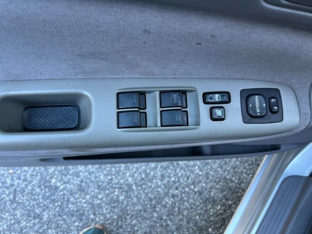 Used 2003 Toyota Camry LE FWD image 15