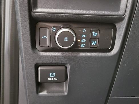 Used 2022 Ford F150 XL w/ STX Appearance Package AWD/4WD image 11