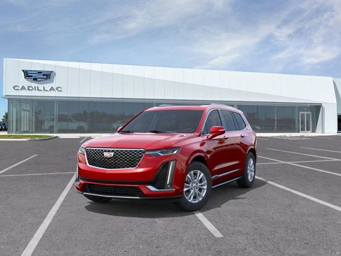New 2025 Cadillac XT6 Luxury image 9
