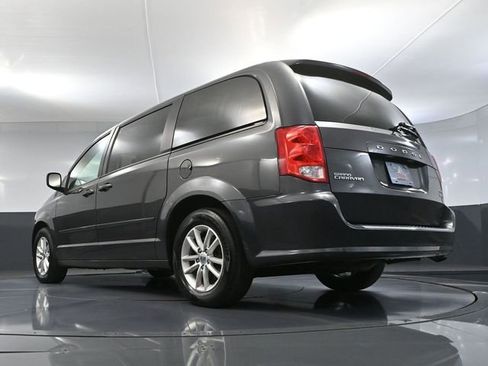 Used 2016 Dodge Grand Caravan SXT FWD image 46