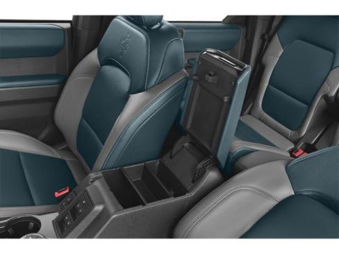 Used 2024 Ford Bronco Outer Banks image 16