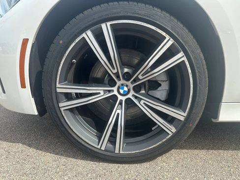 Used 2019 BMW 330i xDrive Sedan AWD/4WD image 19