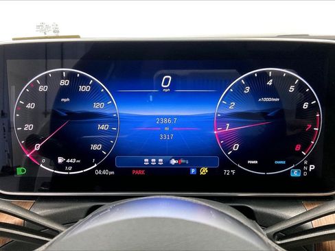 Used 2025 Mercedes-Benz C 300 Sedan image 25