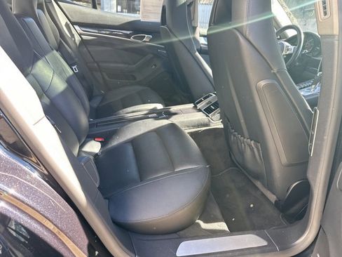 Used 2016 Porsche Panamera Edition image 17