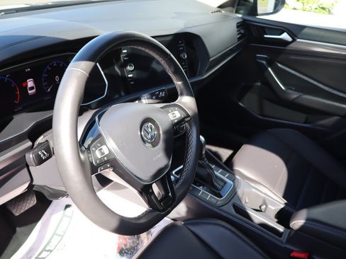 Used 2021 Volkswagen Jetta SEL FWD image 11