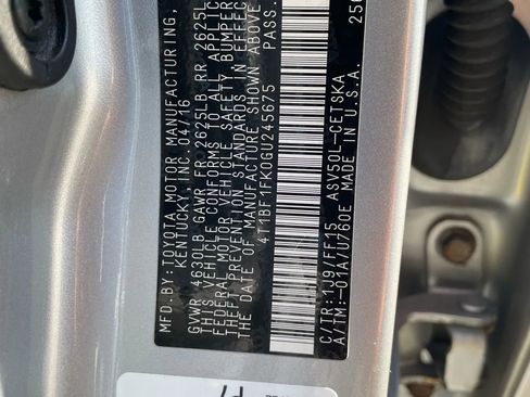 Used 2016 Toyota Camry SE image 46