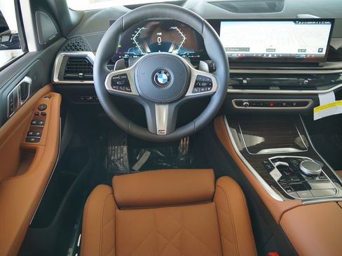 New 2026 BMW X5 xDrive40i w/ M Sport Package AWD/4WD image 15