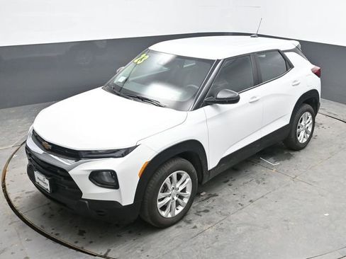 Used 2023 Chevrolet TrailBlazer LS image 27
