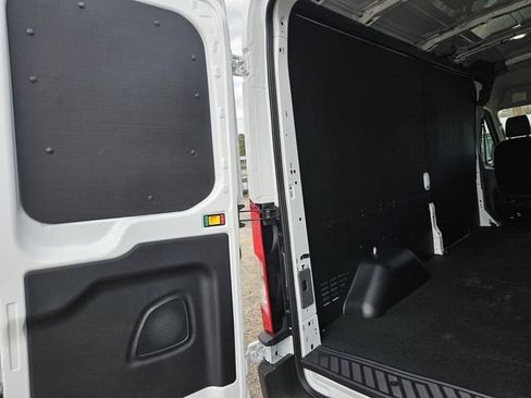 New 2026 Ford Transit 250 148 Medium Roof w/ Load Area Protection Package RWD image 8