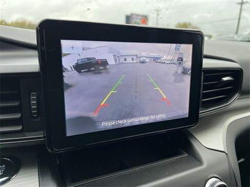 Used 2020 Ford Explorer XLT w/ Comfort Package image 14