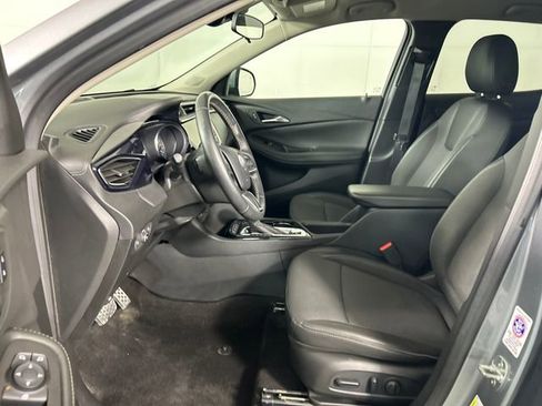 Used 2023 Buick Encore GX Select w/ Sport Touring Package image 12