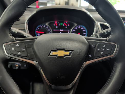 Used 2019 Chevrolet Equinox Premier AWD/4WD image 9
