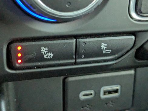 Certified 2023 Chevrolet Tahoe LT w/ LT Signature Package image 23