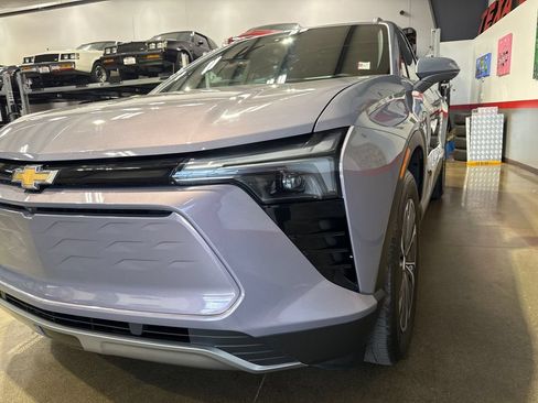 Used 2024 Chevrolet Blazer EV LT AWD/4WD image 72